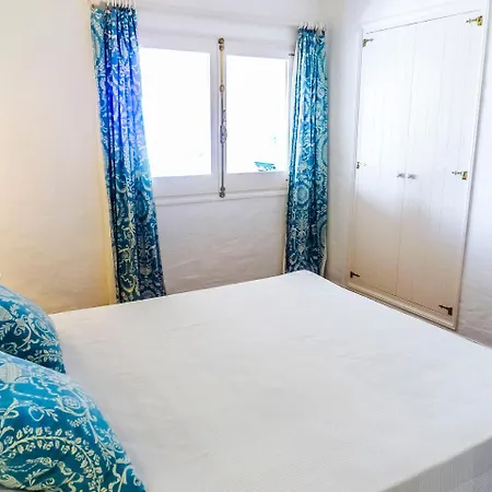 Binibequer Vell Sleeps 7 Pool Wifi ביניבקה